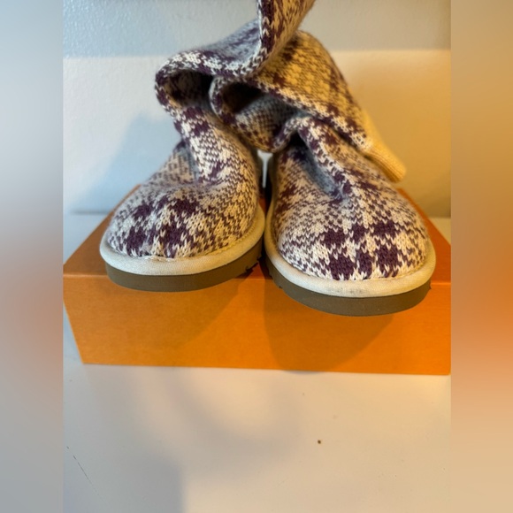 UGG Australia Purple Checkered Sock Boots Size 7 - Picture 8 of 10